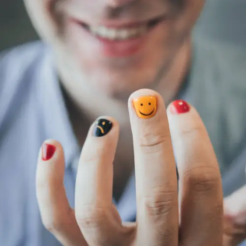 nail art service for men